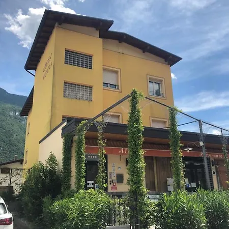 Guest house Affittacamere Vignola 2*